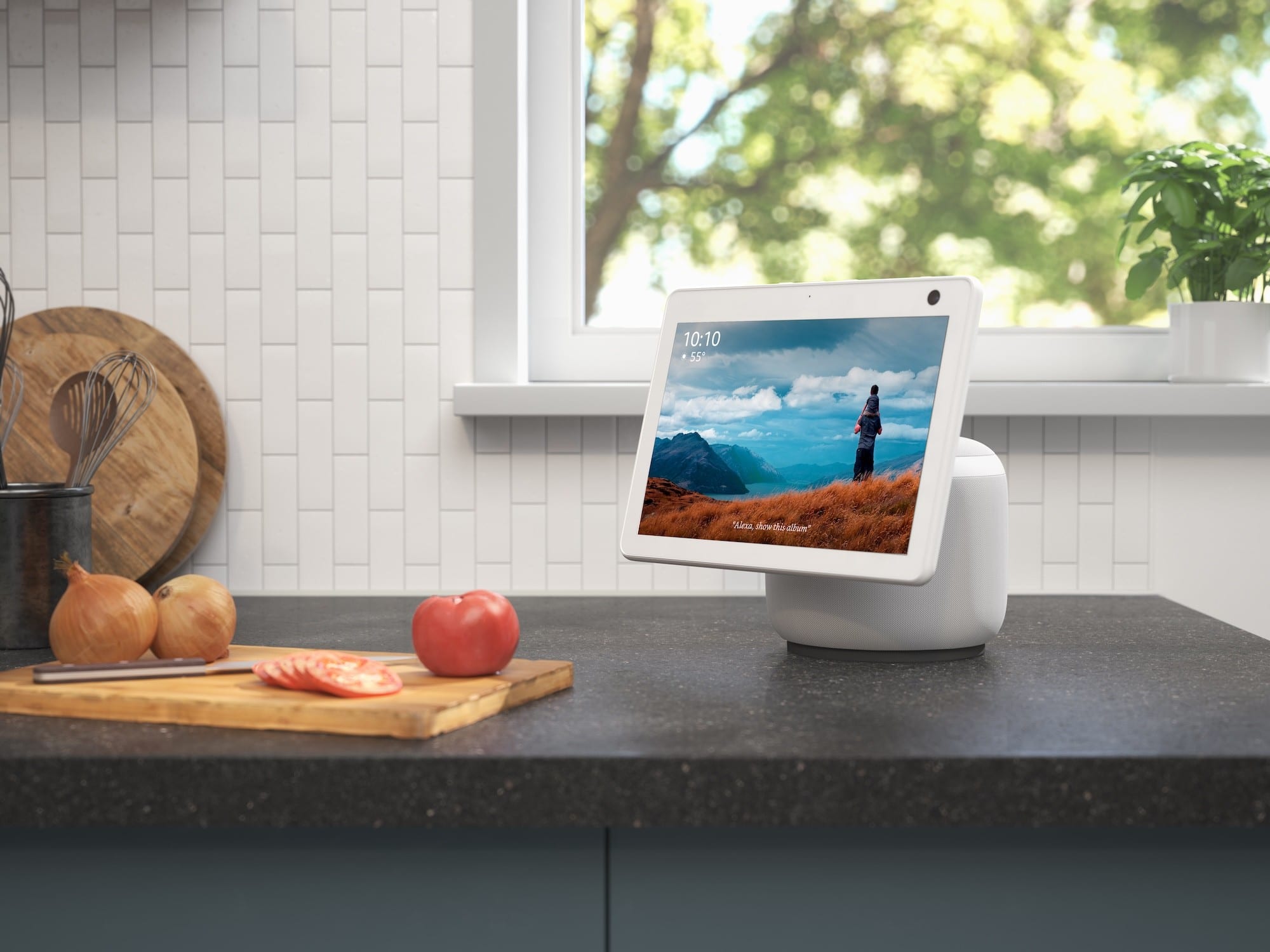 Amazon Echo Show smart motion AI