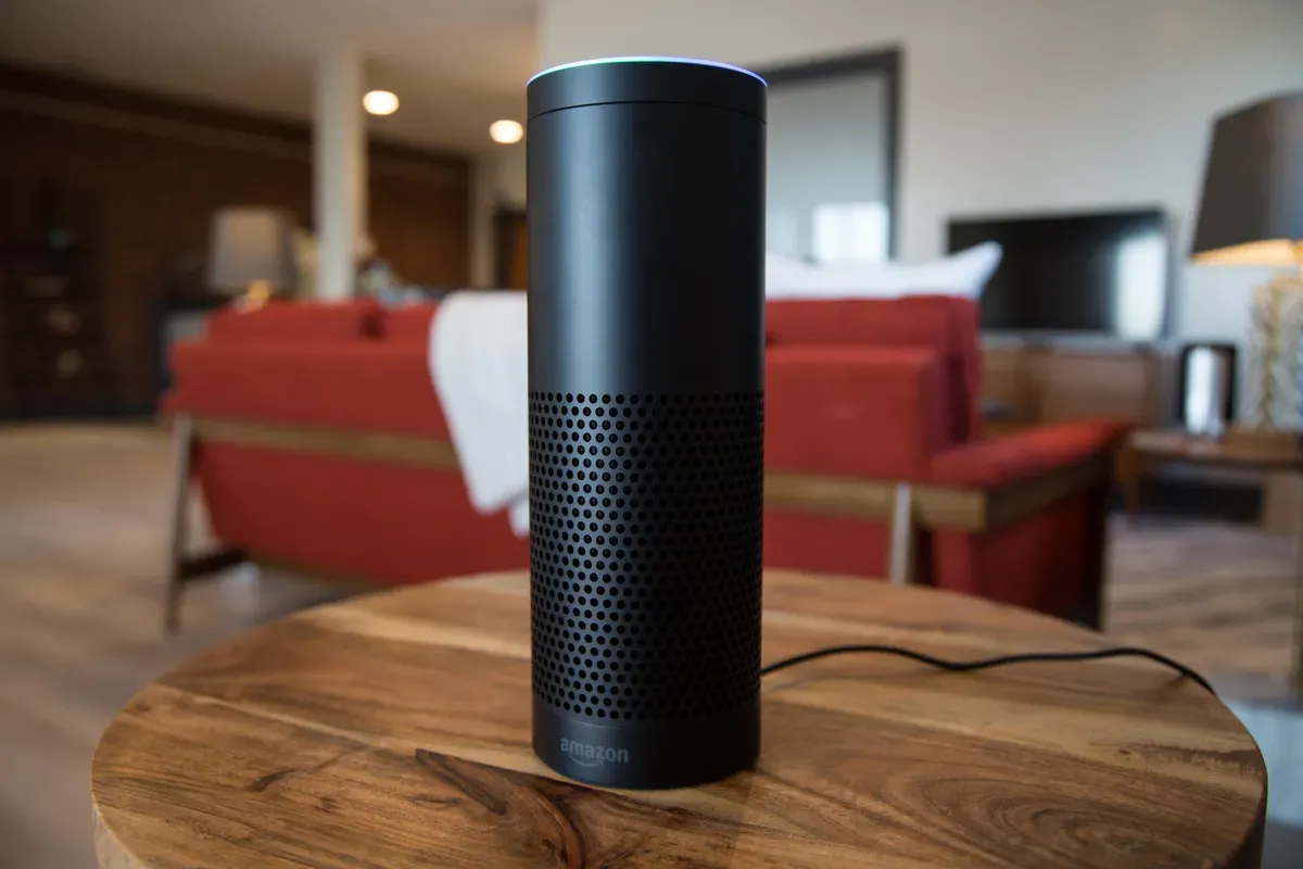 Echo v1 - Alexa AI Voice Design